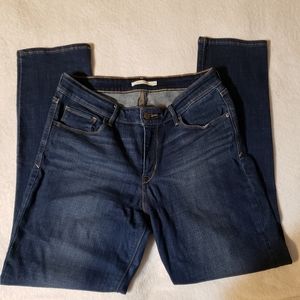 Levi’s Mid Rise Skinny Jeans 12